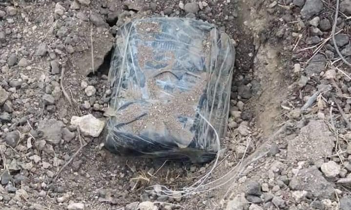 qarax dhulka lagu aasay