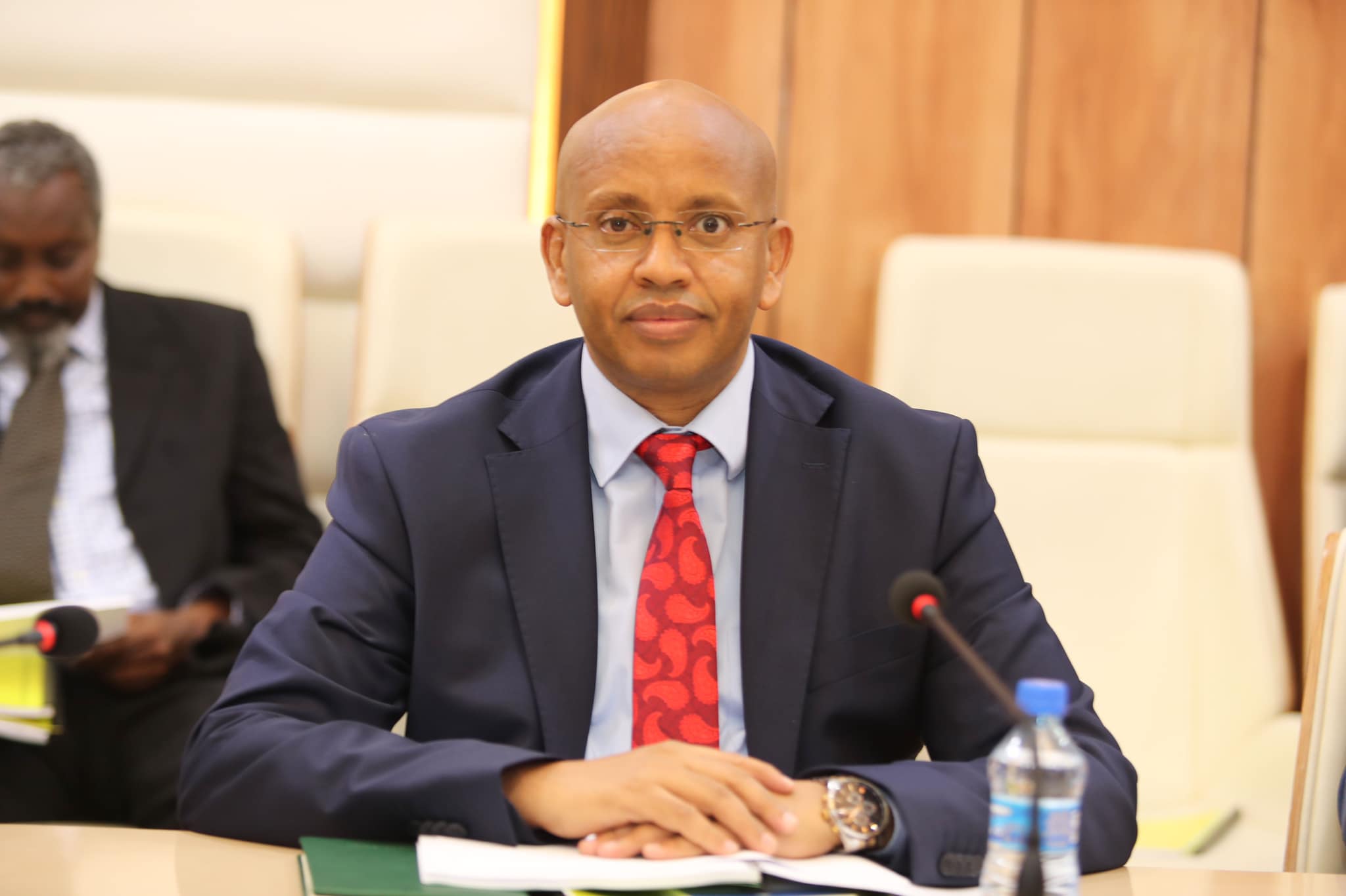 Wasiirka warfaafinta Dubbe