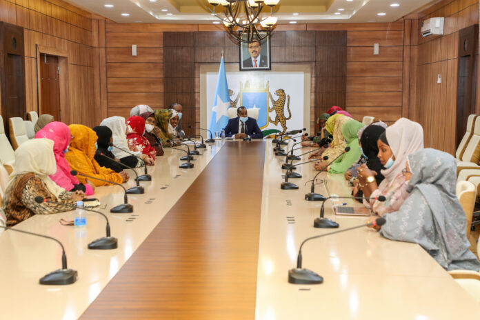 Rooble oo ka hadlay qoonada haweenka Soomaaliyeed (5)