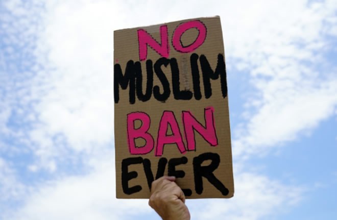 Xanibaadii oo laga qaaday dalalkii marekynka laga mamnuucay