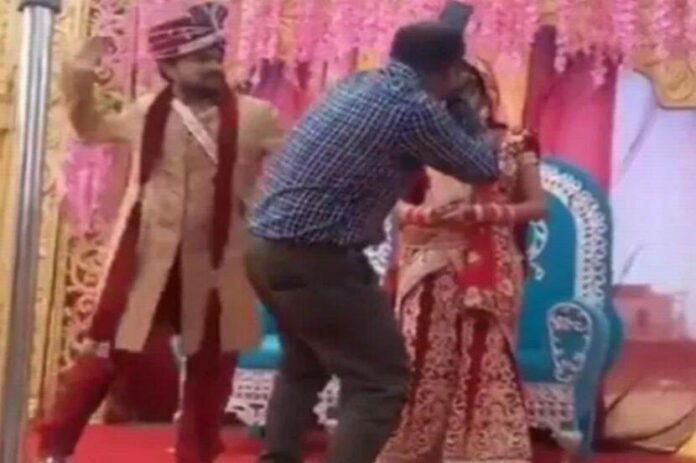 wedding-viral-video-screengrab-1