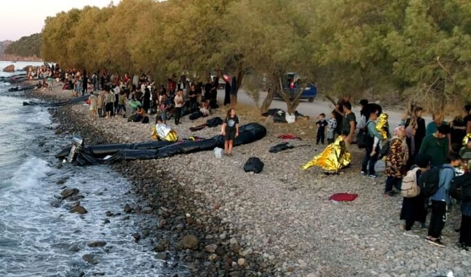 meydadka Soomaali oo laga helay Chios camp