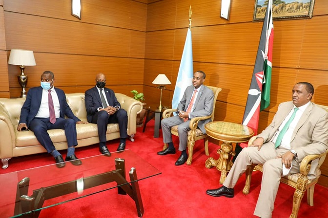 Rooble oo u safray magaalada Nairobi
