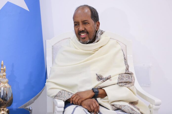 Madaxweyne Xasan oo la kulmay Laftagareen iyo odayaasha dhaqanka reer Koonfur Galbeed1