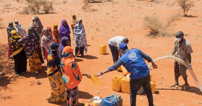 IOM oo biyo u qeybineysa shacabka