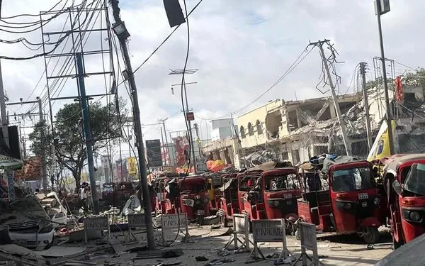 Qaraxii Zoobe 2 ee shacabka lagu laayay