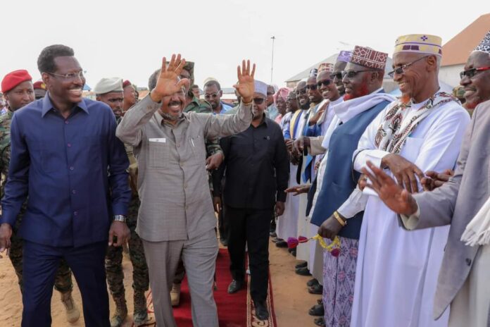 Madaxweyne Xasan oo gaaray Baxdo3